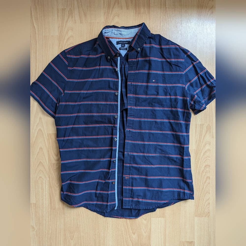 Tommy Hilfiger 💯 Cotton Button-Down Short Sleeve Shirt